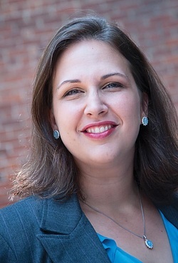 File:Tara Hollis.jpg