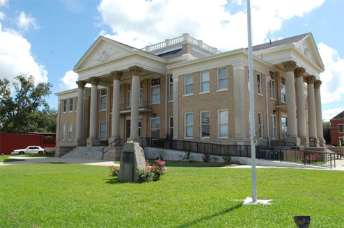 File:Ben Hill County Courthouse, GA.jpg
