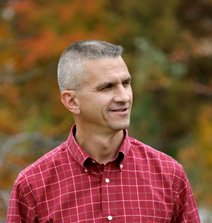 File:Pete Greenwald.png