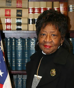 File:Hazel plant.jpg