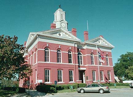 File:Johnson County Courthouse, GA.jpg