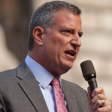 File:Bill de Blasio 11-2-2013 square.jpg