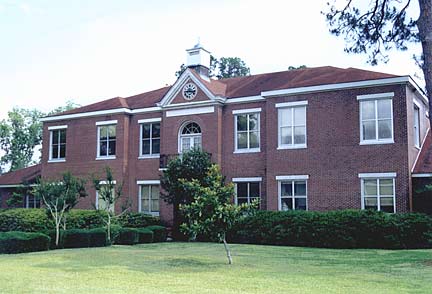File:Brantley County Courthouse, GA.jpg