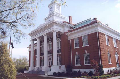 File:Lincoln County Courthouse, GA.jpg