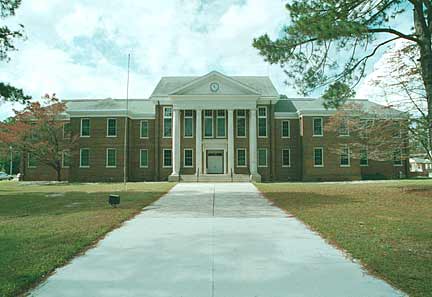File:Bryan County Courthouse, GA.jpg