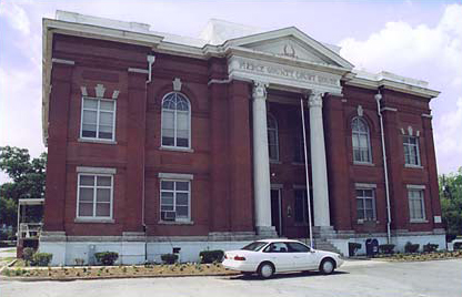 File:Pierce County Courthouse, GA.jpg