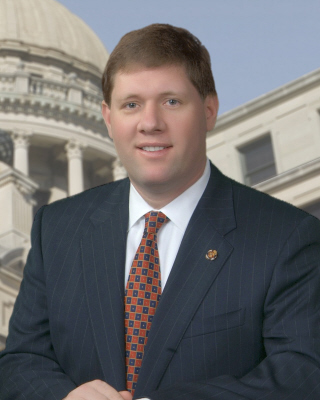 File:Merle Flowers.jpg