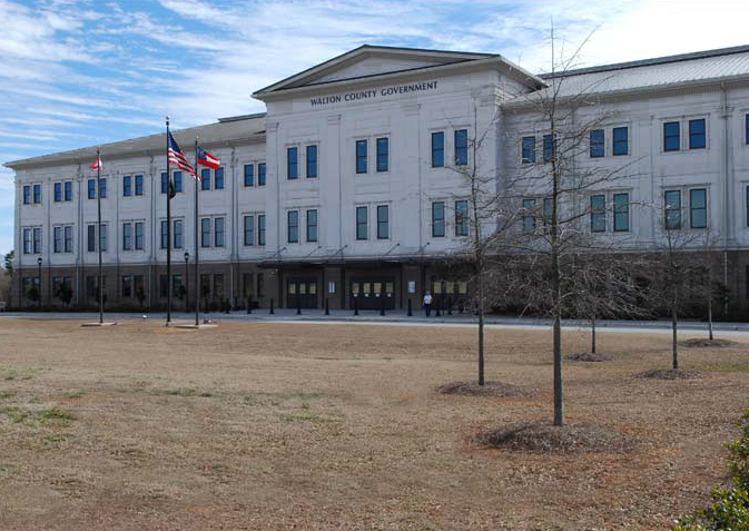File:Walton County Courthouse, GA.jpg