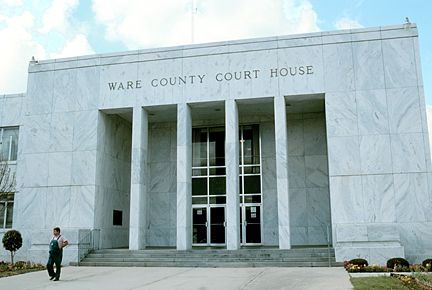 File:Ware County Courthouse, GA.jpg