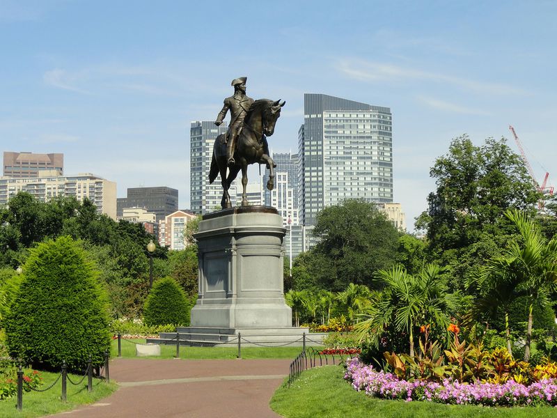 File:MA Boston statue.jpg
