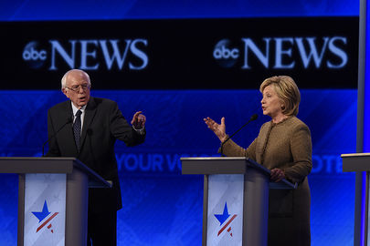 Sanders and Clinton debate fracking