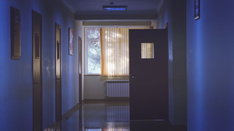 File:Hospital-door-entrance.jpg