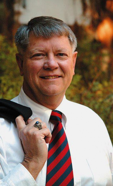File:Ken Dickson.jpg
