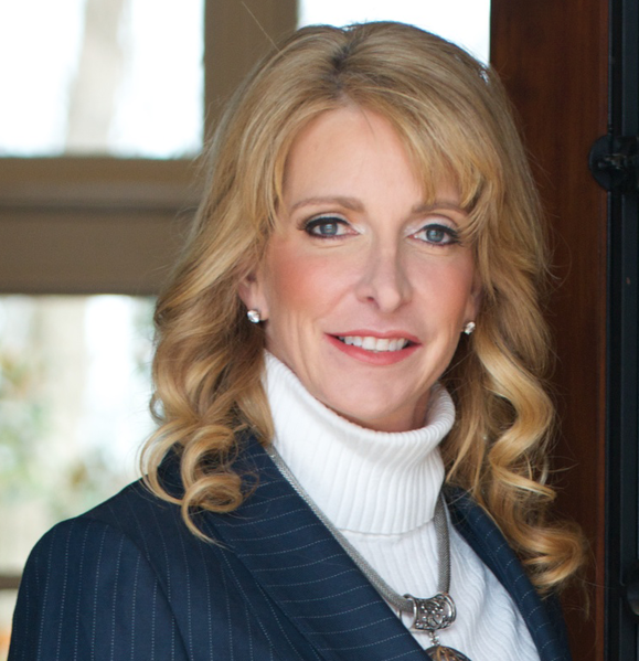 File:Angela Leet.png