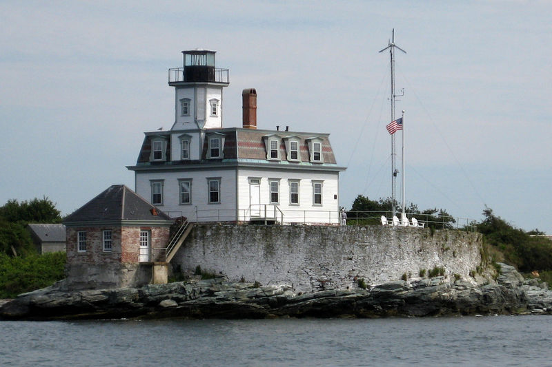 File:Rhode Island lighthouse.jpg