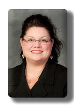 Elizabeth Schultz.jpg