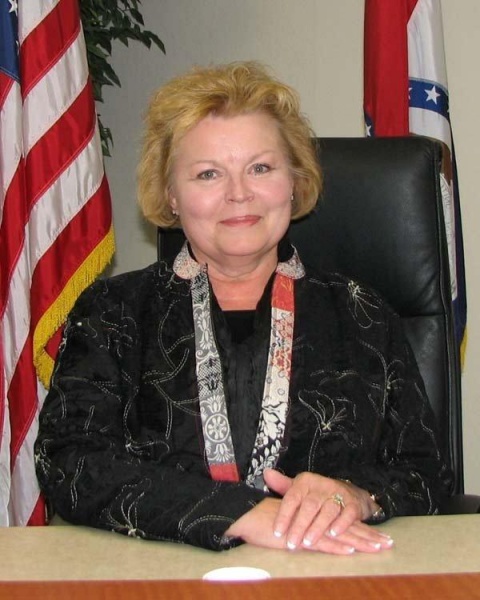 File:Donna Pfautsch.jpg