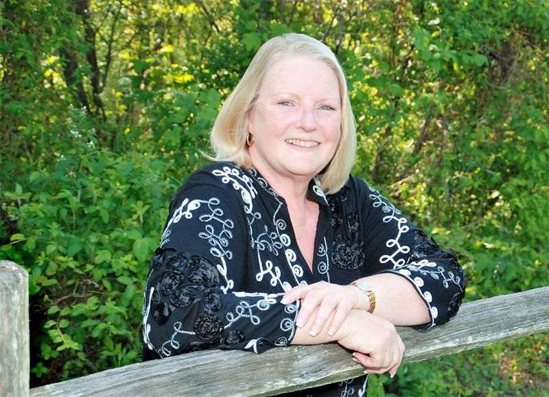 File:Patti Skates.jpg