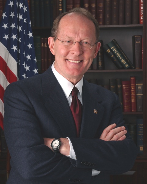 File:Lamar Alexander.jpg
