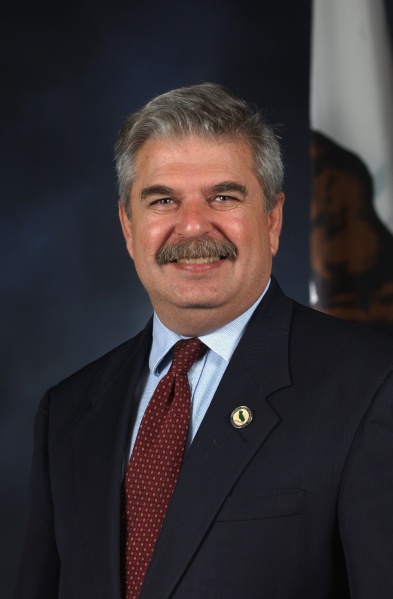 File:Juan Arambula.jpg