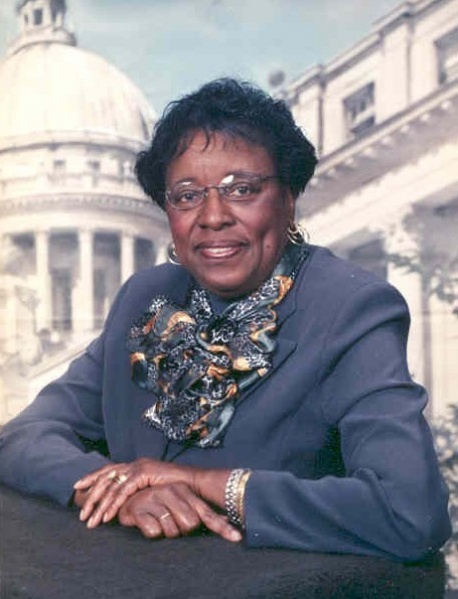 File:Sara Thomas.jpg