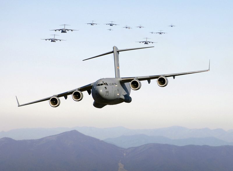File:Aircraft-cargo-military-transport.jpeg