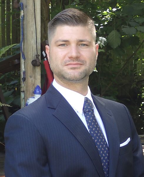 File:Oliver Schiess.jpg