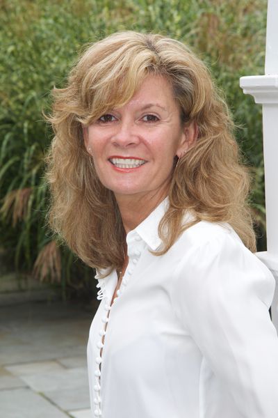 File:Helen Brady.jpg