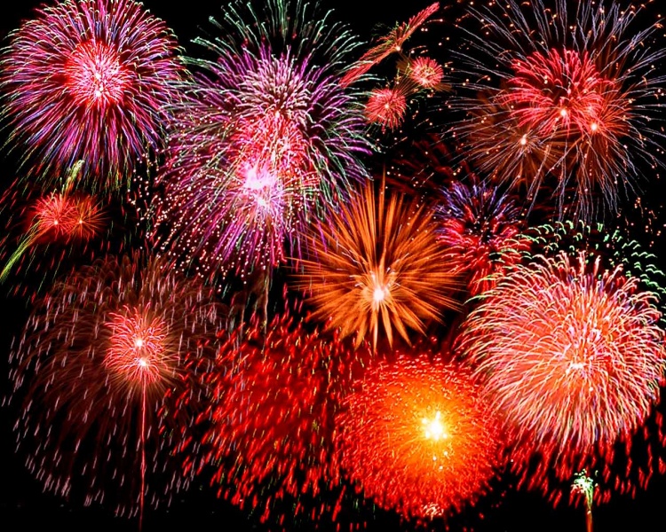 File:Fireworks.jpg