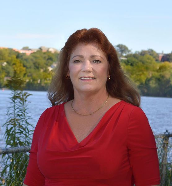 File:Linda Szynkowicz.jpg