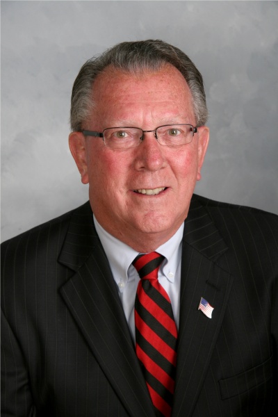File:Manny Steele.jpg