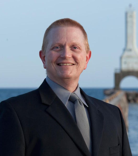 File:Perry Duman.jpg