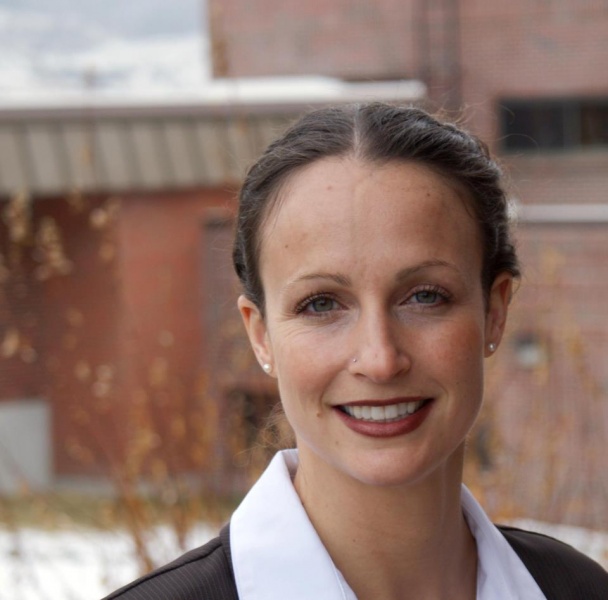 File:Amanda Curtis.jpg