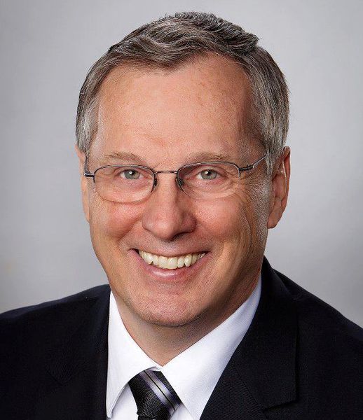 File:Dan Matthews.jpg