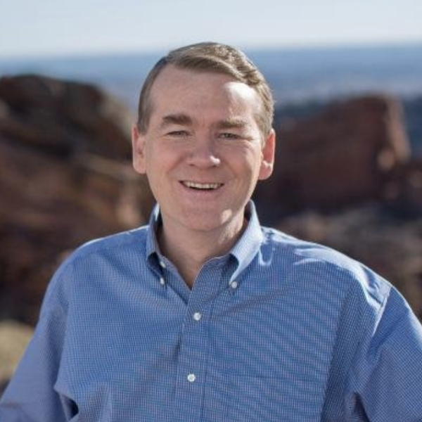File:Michael Bennet Square.png