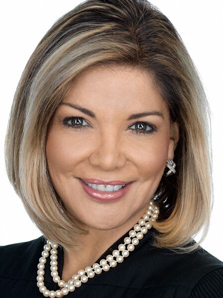File:Eva Guzman2.jpeg