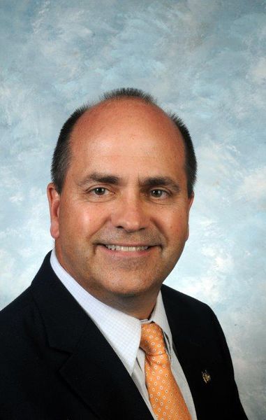 File:Steve-Riggs.jpg