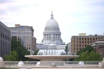 Wisconsin State Capitol bldg.jpg