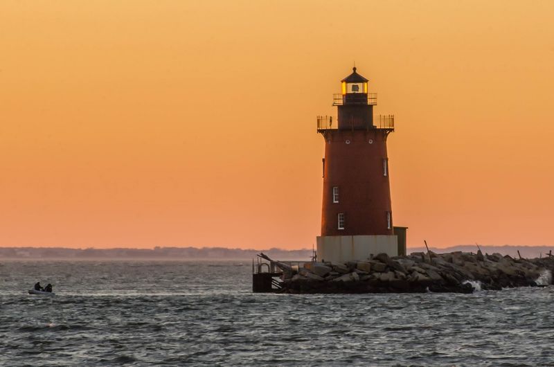 File:DE lighthouse.jpg