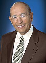 Richard Devos.jpg