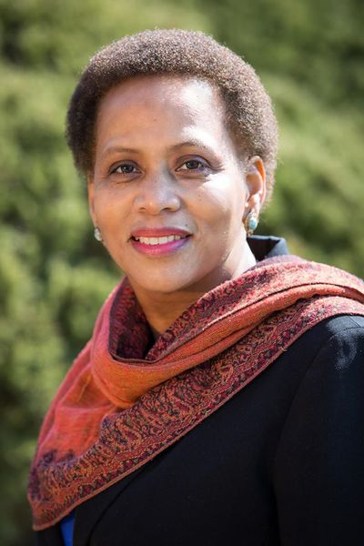 File:Stephanie Hinton.jpg