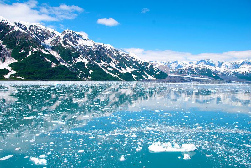 File:AK -glacier-ice-mountains.jpg