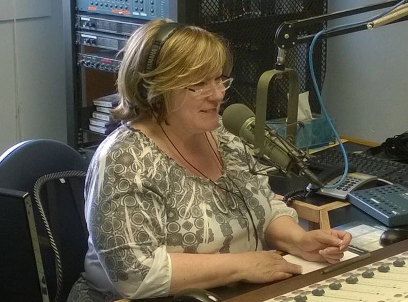 File:Debi Davis.jpg