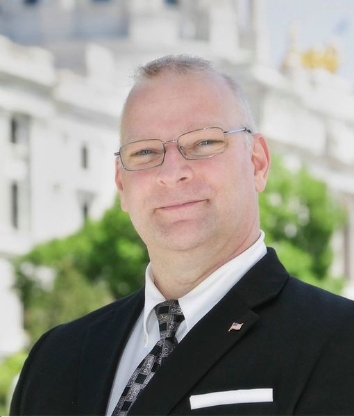 File:Justice Whitethorn.jpg