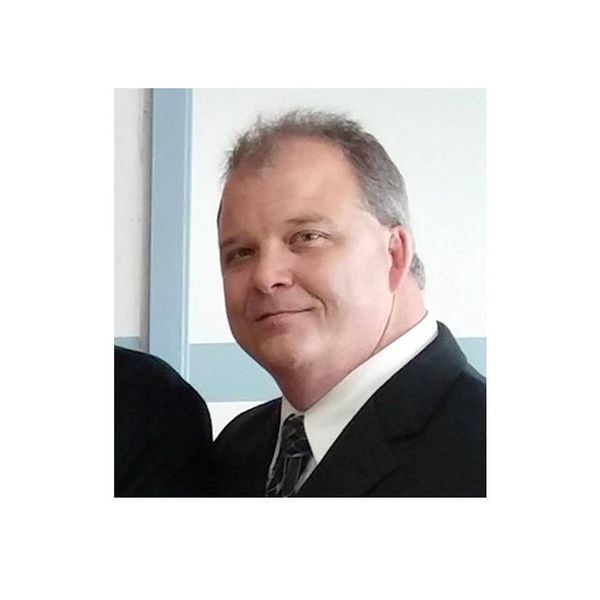 File:Brian Adams.jpg