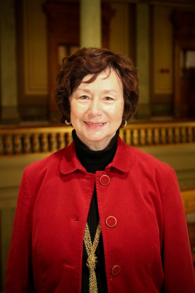 File:Vi Simpson.jpg