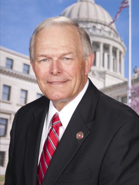 File:Manly Barton.jpg
