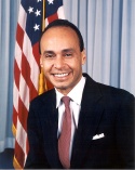 Luis V. Gutierrez.jpg