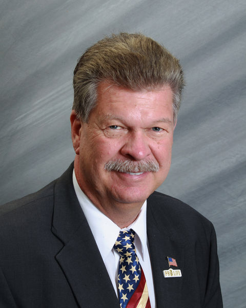 File:Mike Clampitt portrait.jpg