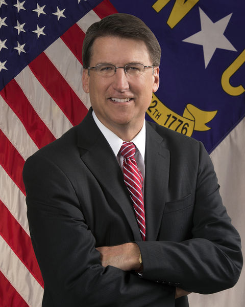 File:PatMcCrory2015.jpg
